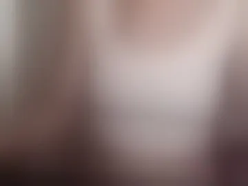 _ashley_blond_