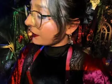 _lady_luna_