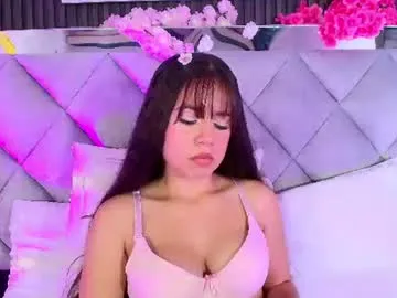 aitana_petite_