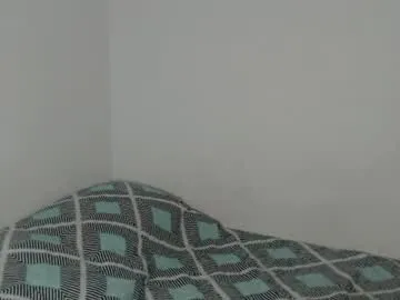 amelia_xrosse