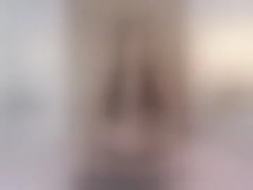 ariana_bell01