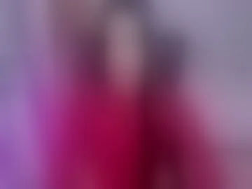 ariana_rose01