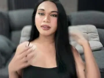 asianhugecockjulia1