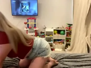 bellakiss_