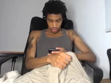 blackbulltitus