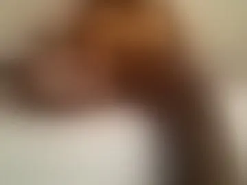 busty_melaninx