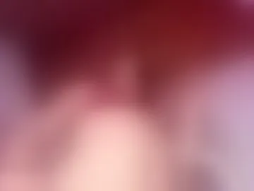 chloe_bellarose