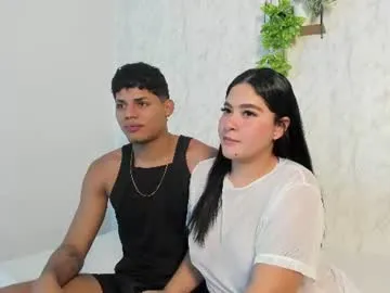 couple_hardroom69