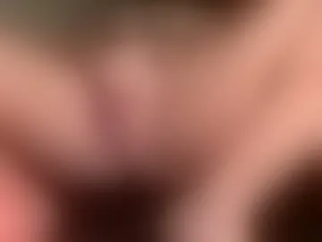 daisy_squirts_