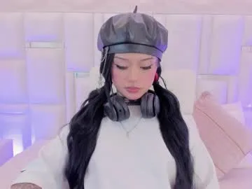 doll__bella