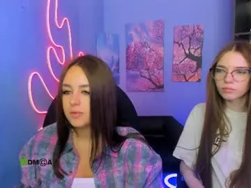 emilia_fly