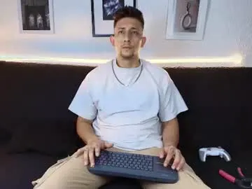 emiliocum_24