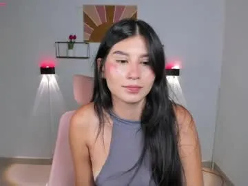 emily_villamil_