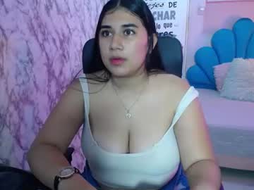 emma_bigboobs19