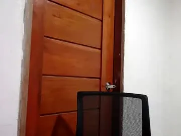 foxytheaxxx