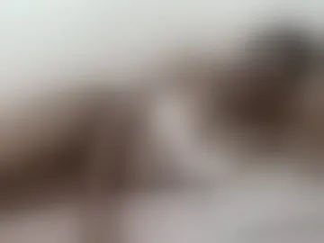 hot_tara3