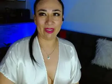 karime_lee