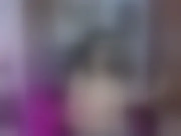 katy_white1