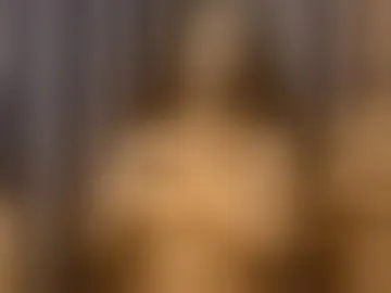 khellybee