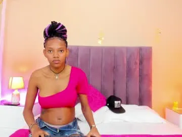 kiarasimons_