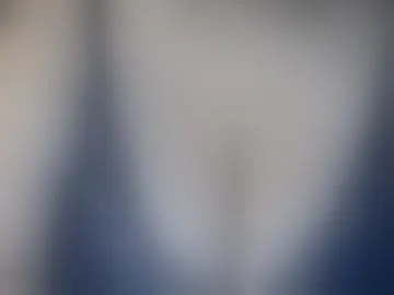 kiissingcurvy06