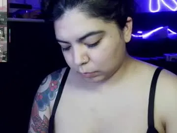 kimmiakiss22