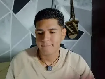 latinohotboy_