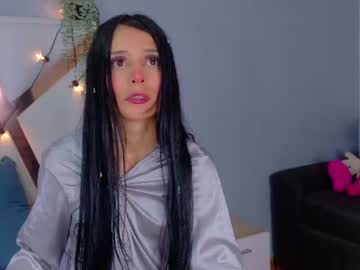 lilithmonroe__
