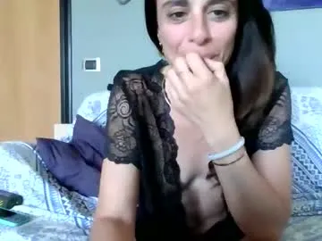 lucilla_yogisexy