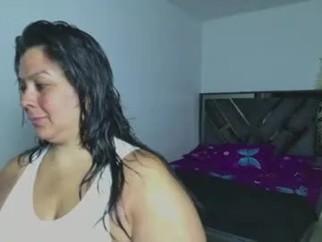 martina_foxy01