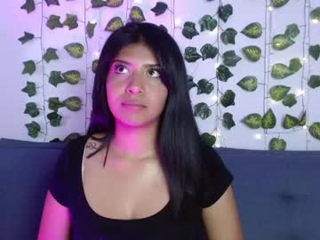 melanie_18_