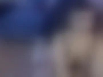 mia_bloom2
