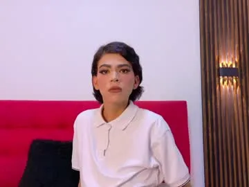 mia_collins_7