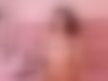 mia_cornell