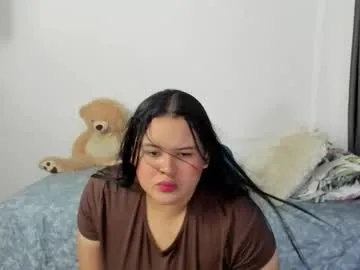 mia_hot2323
