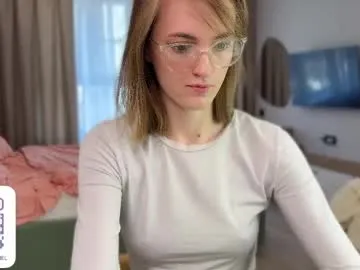 mia_komoi