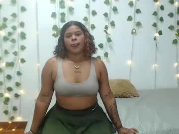 mia_velour