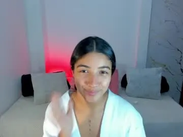 mila_rose1