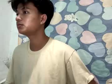 milkyhotboyasianxxx