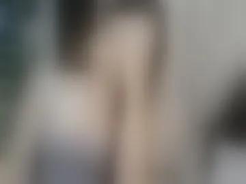 missveloura_