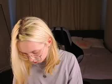 mollyy_snow