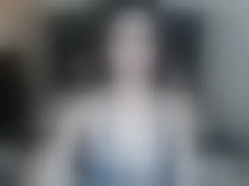moniquebigcum