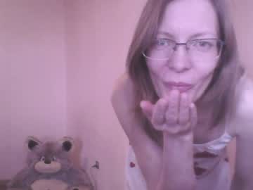 mysterious_blondy