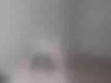 naughty_emihill1