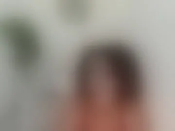 nelia_rose