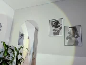 olivia_collisn
