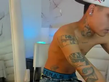 ozuna_hot_