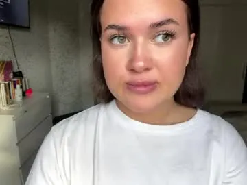 peaachyvibe