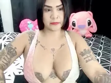 queenbusty1