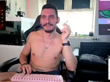 rayzel_white